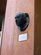 Stele des Ludwig Curtius, Archäologe aus Augsburg